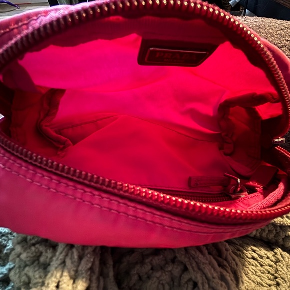 Authentic Prada Pink Nylon Vela Cosmetic Pouch / Toiletry Bag - Picture 4 of 7